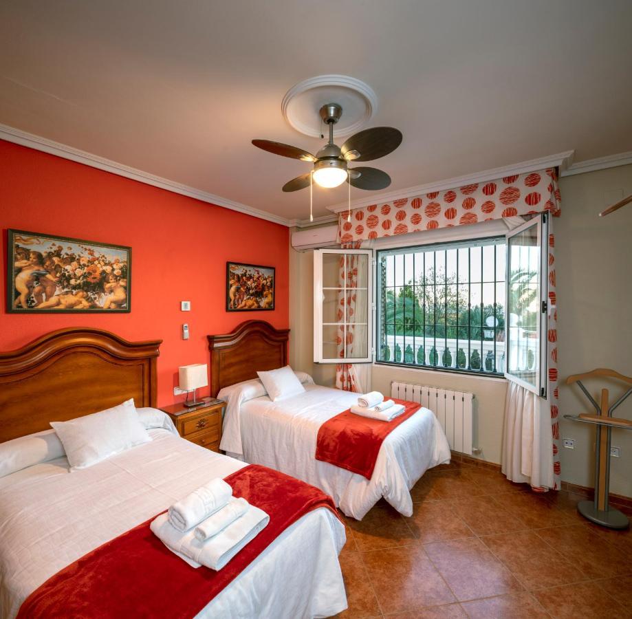 Vila Vivienda Turistica Rural Mari Carmen Baeza Exteriér fotografie