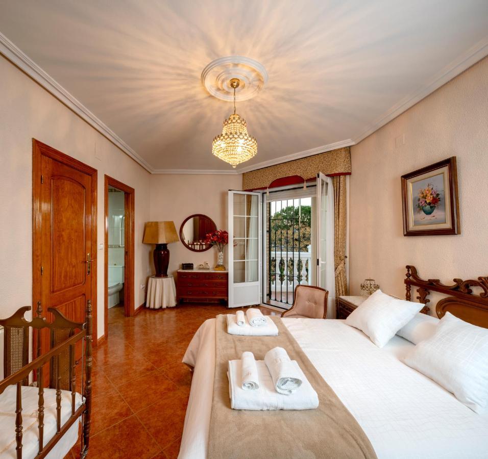 Vila Vivienda Turistica Rural Mari Carmen Baeza Exteriér fotografie