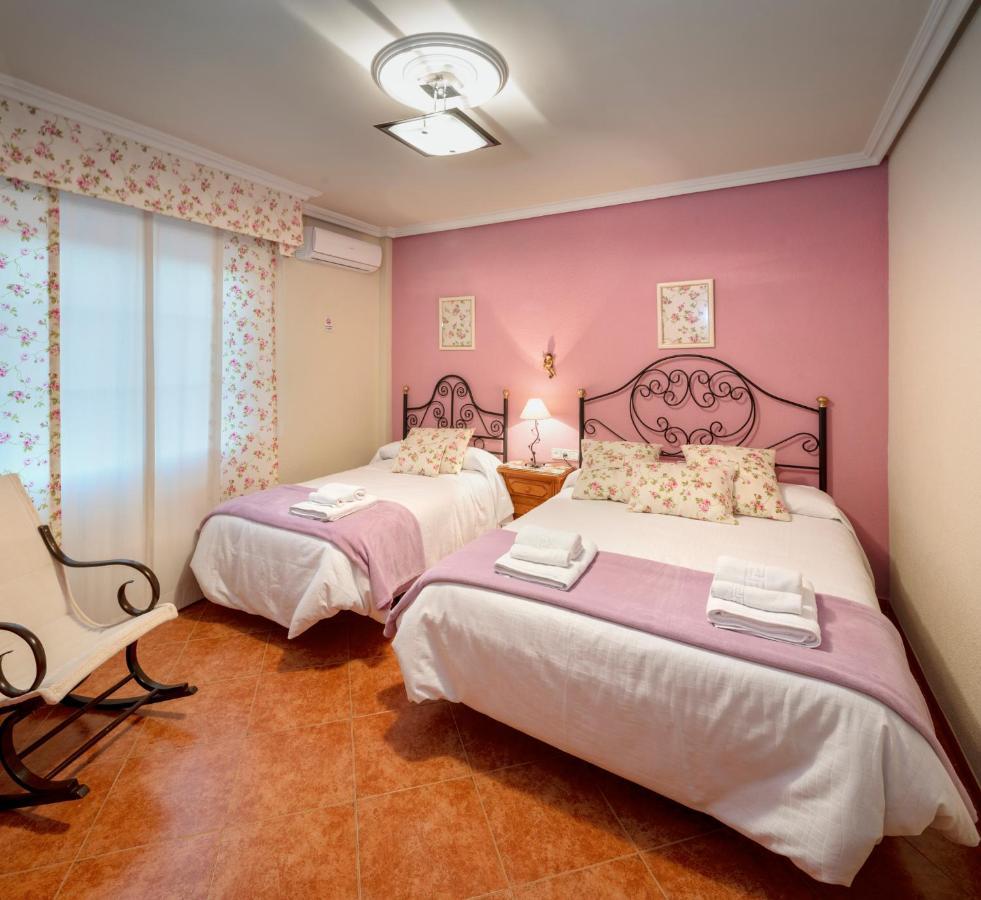 Vila Vivienda Turistica Rural Mari Carmen Baeza Exteriér fotografie