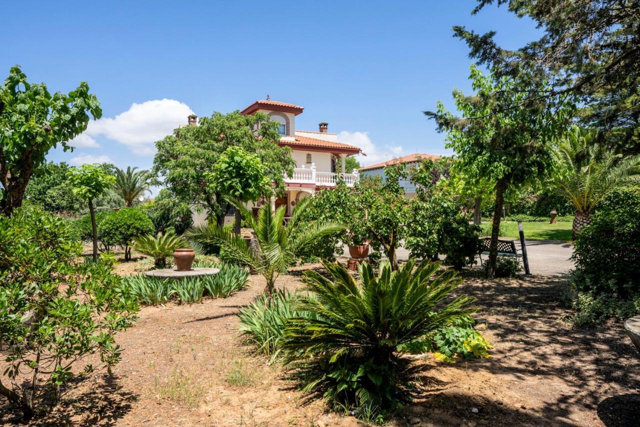 Vila Vivienda Turistica Rural Mari Carmen Baeza Exteriér fotografie