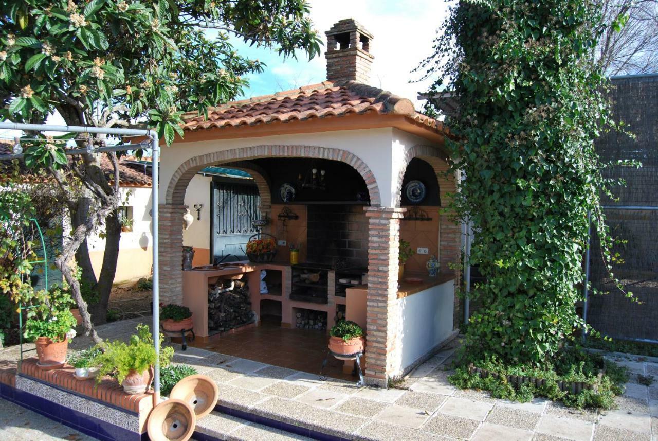 Vila Vivienda Turistica Rural Mari Carmen Baeza Exteriér fotografie